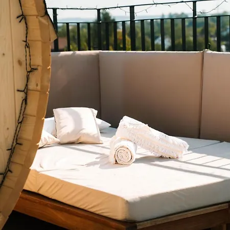 Sky Spa דירה בקנאנג